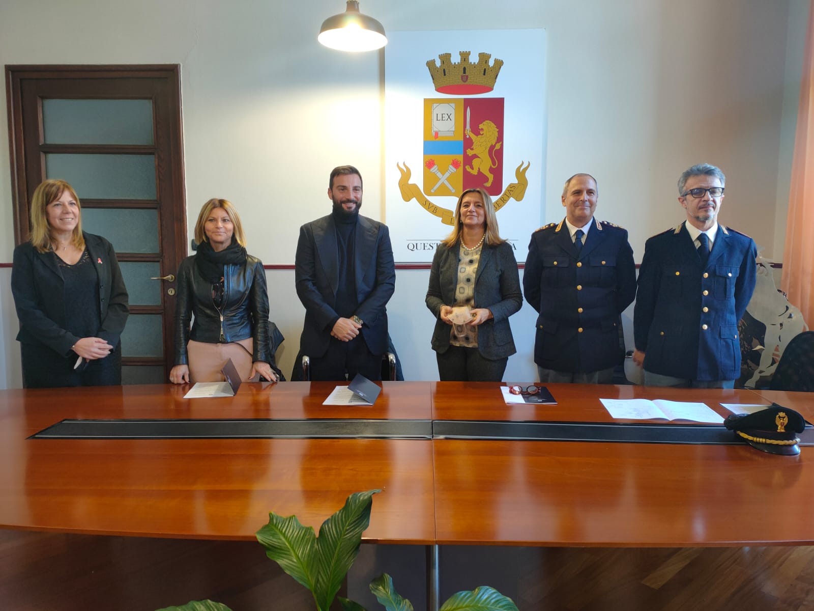 La strada si fa scuola, street art della legalità giovedì con Questura e Comune e 600 bambini. E mercoledì don Luigi Ciotti all’Ipsia Bellini