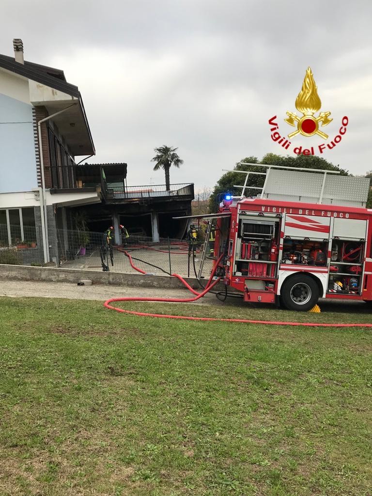 Incendio a Santa Cristina di Borgomanero