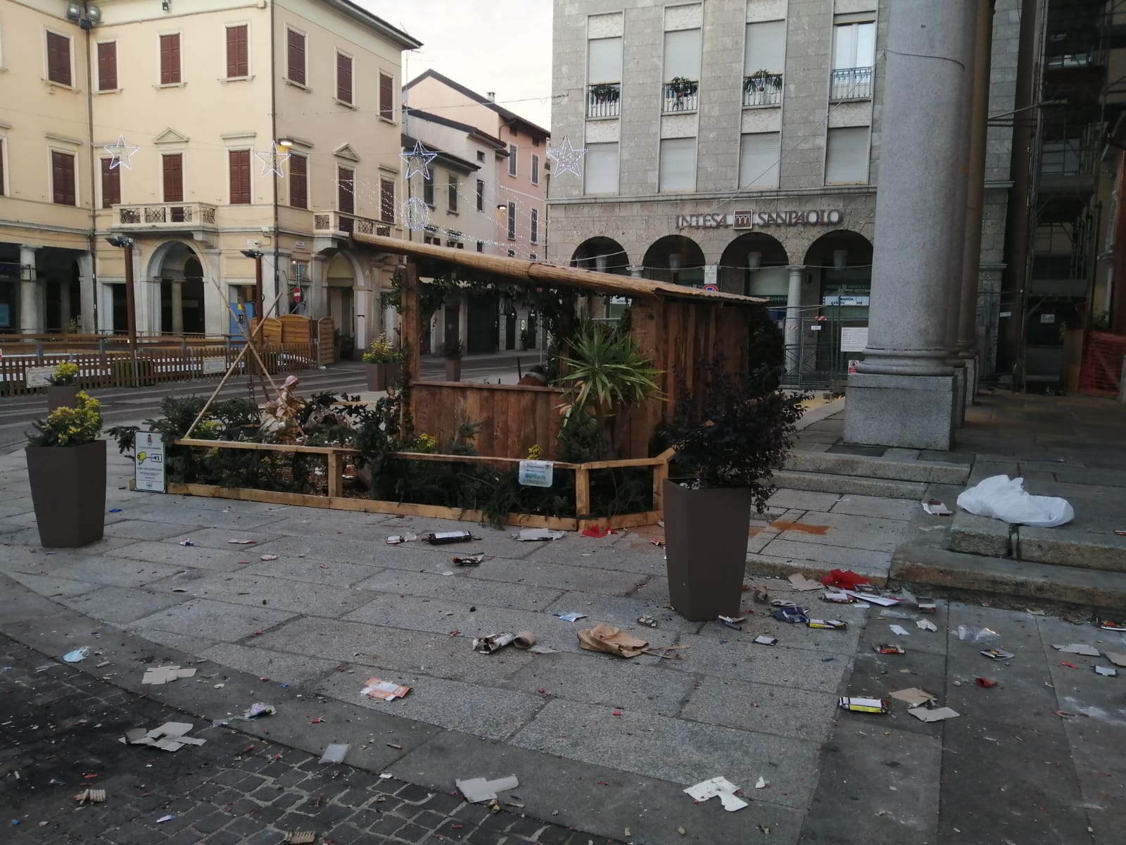 Borgomanero Botti di Capodanno, ordinanza non rispettata, molte proteste