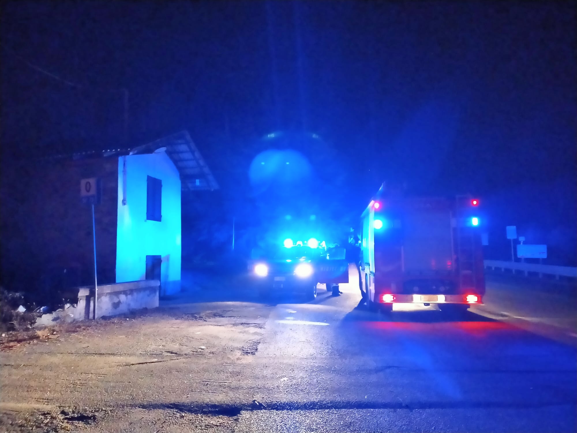 Si perdono sul monte Fenera, sul posto i Vigili del fuoco