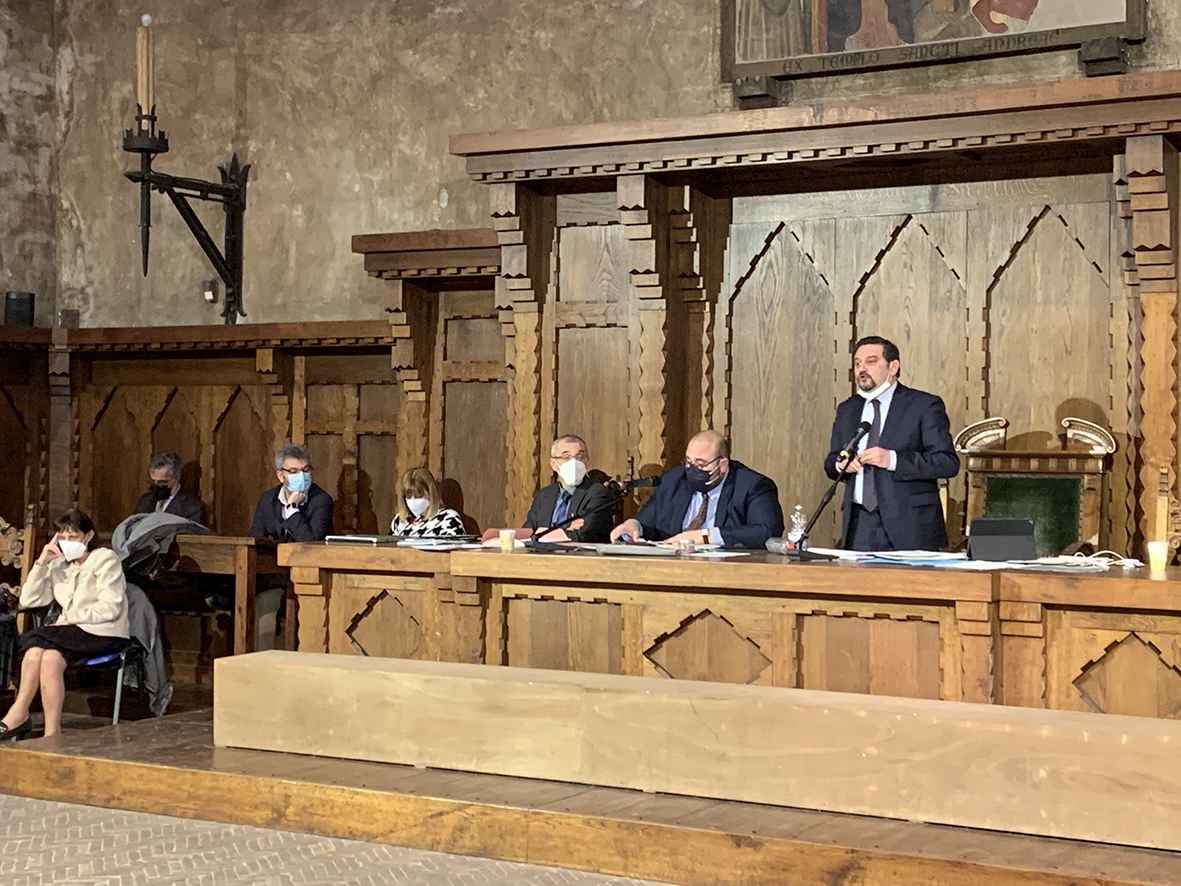 Novara: approvato il bilancio pluriennale: «Ricaduta positiva sul territorio»