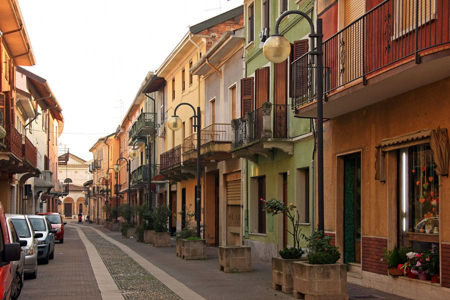 Romentino, bilancio positivo per il socio-assistenziale, ma problemi alle poste