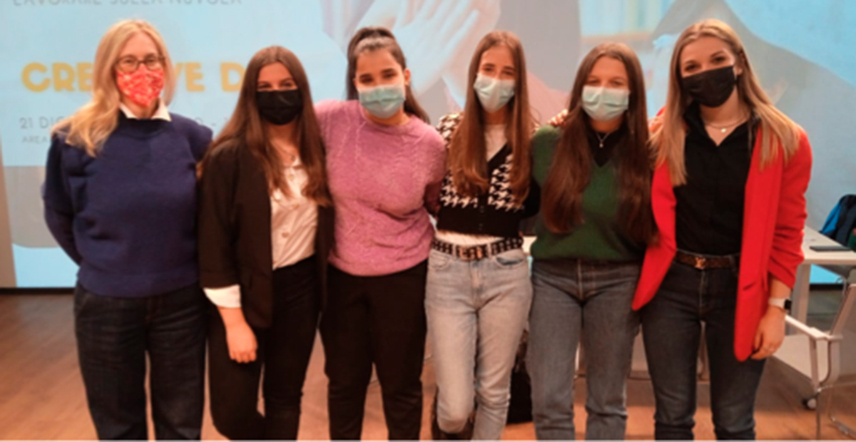 Liceo Ferrari di Borgosesia: premiato il podcast che spiega il “cloud”
