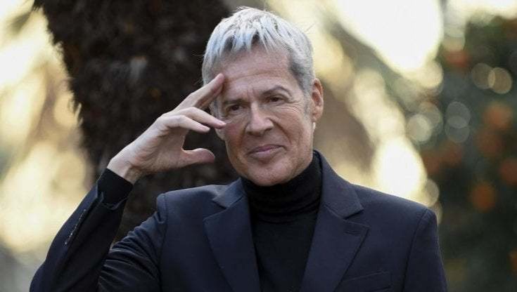 Baglioni positivo al Covid: rinviato al 29 aprile il concerto al Coccia