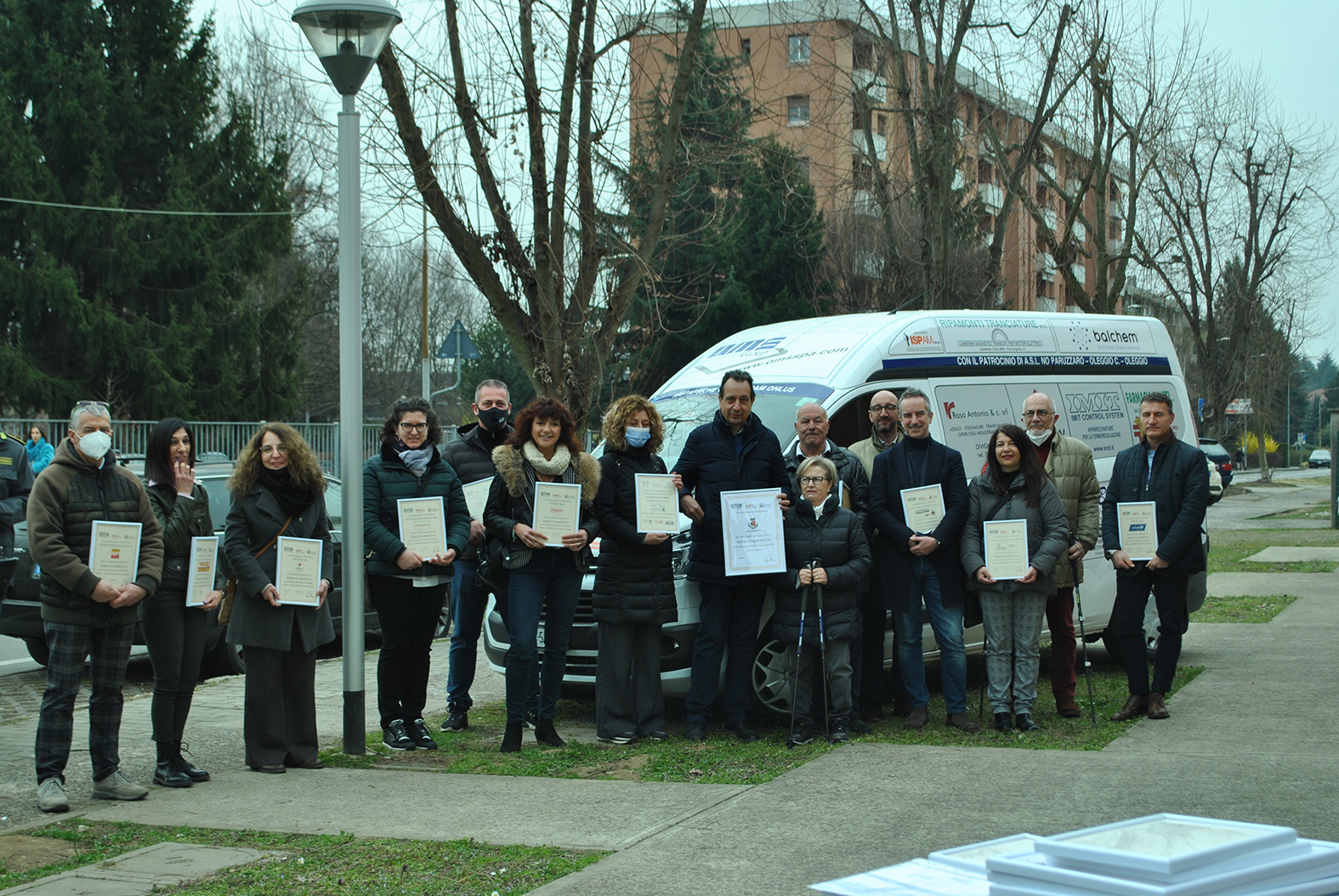 Arona e Borgomanero: due automezzi per i centri di salute mentale