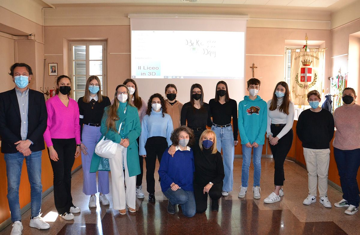 Borgomanero: due giorni a scuola in bici per dimostrare che si può