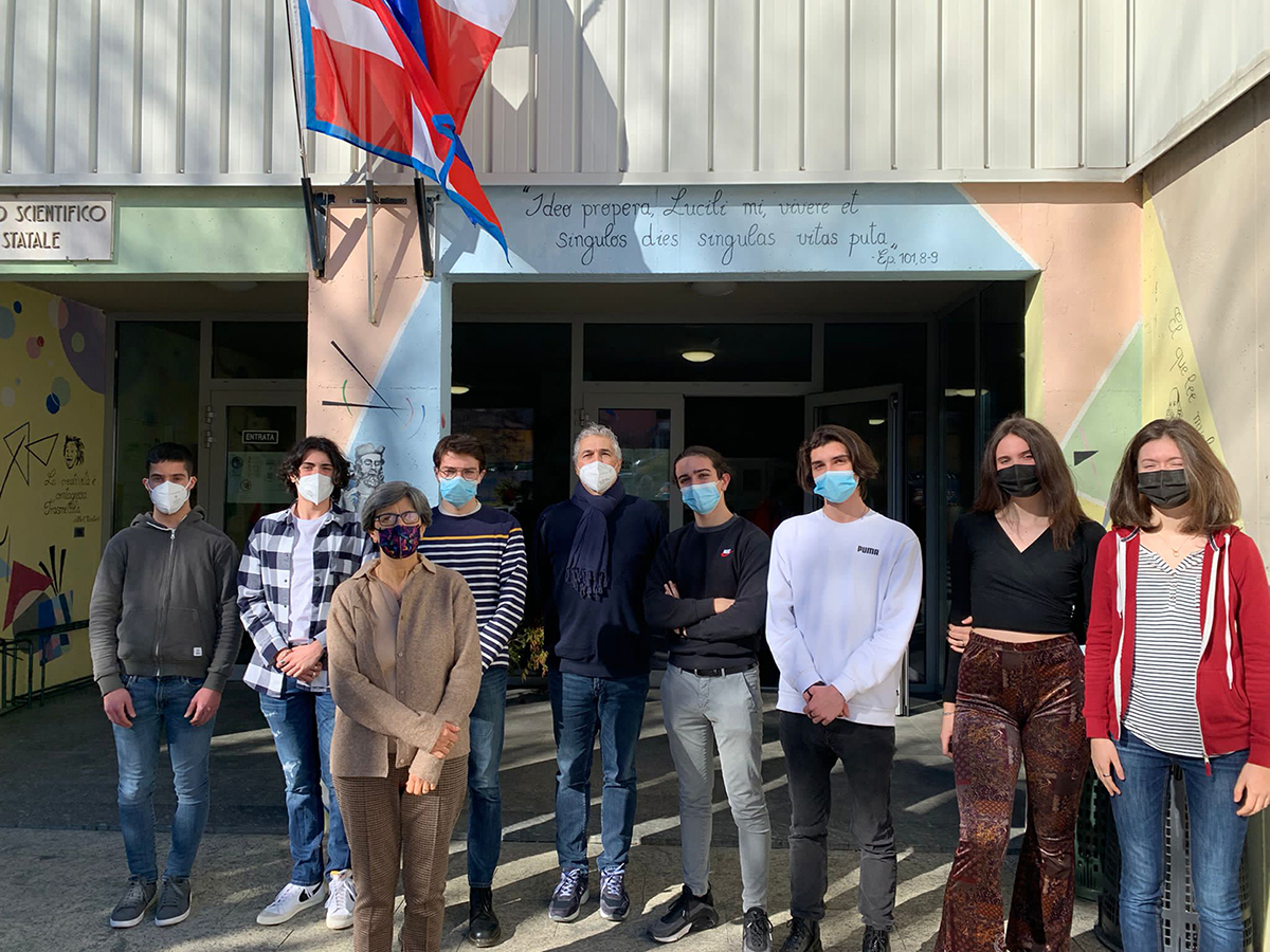 Borgosesia: gli studenti del liceo “Ferrari” in Irlanda per un congresso sulle istituzioni europee