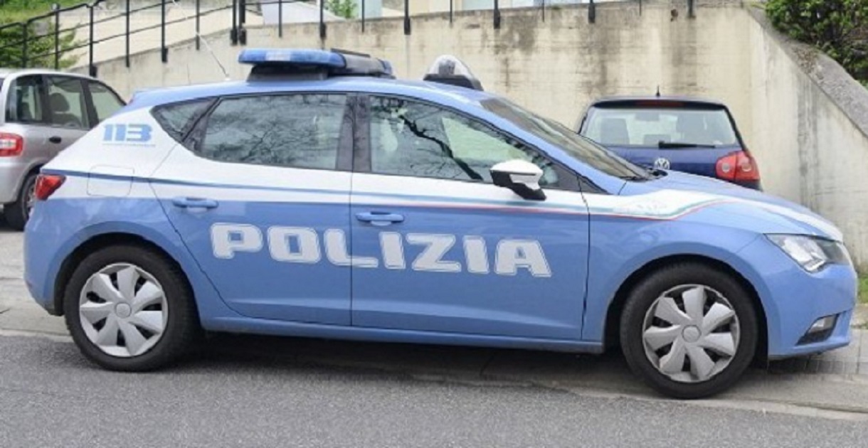Novara: 58enne in manette per maltrattamenti. Vessava la moglie parzialmente invalida