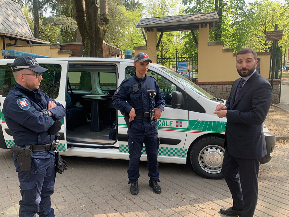 Novara: stazione mobile di Polizia Locale, «più sicurezza per i nostri figli»