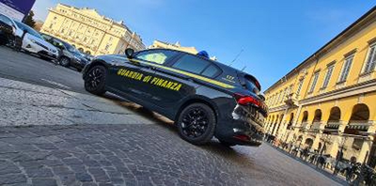 Borgomanero: Gdf sventa truffa da 100mila euro e arresta una persona