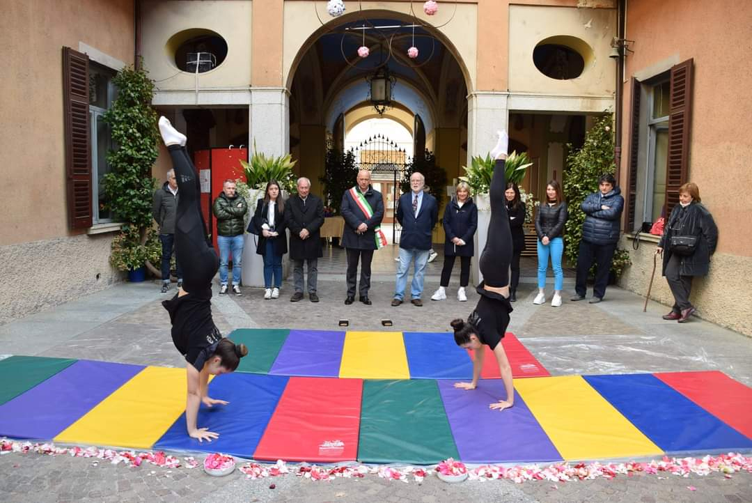 Inaugurata la mostra della Camelia a Gozzano