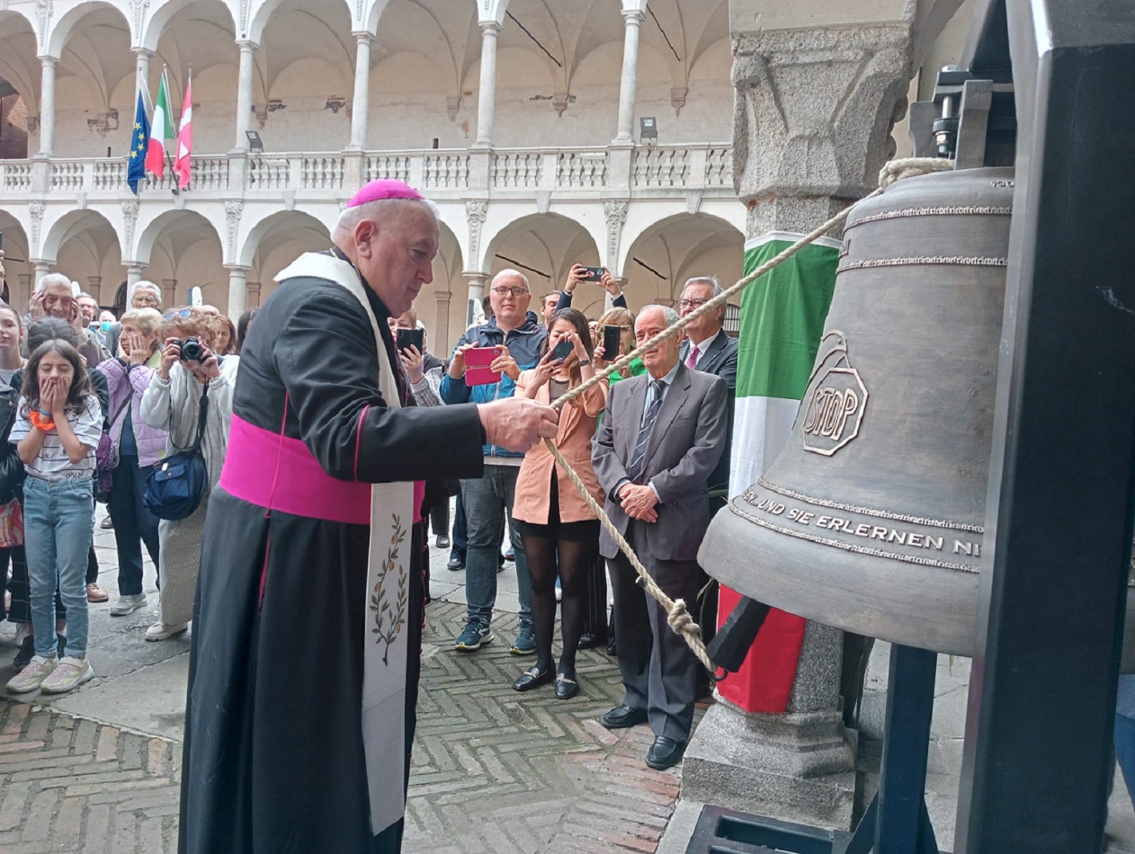 La “Campana della pace” unisce Novara a Coblenza e all’Ucraina