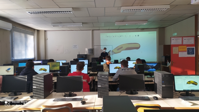Borgomanero -Al Liceo scientifico, nuovi corsi specialistici