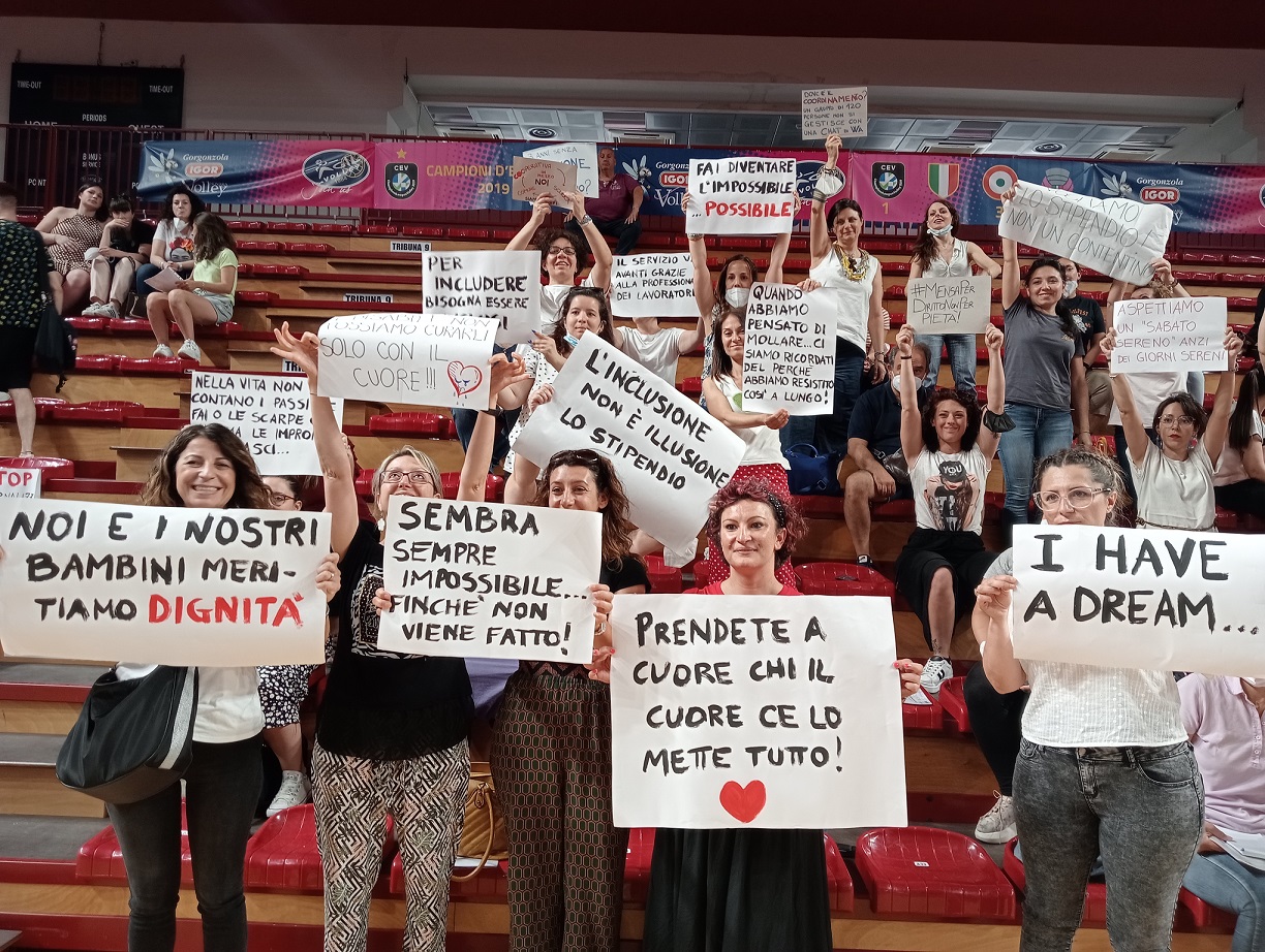 Novara, difficoltà per l’assistenza agli studenti disabili: educatori sinora al lavoro senza stipendio