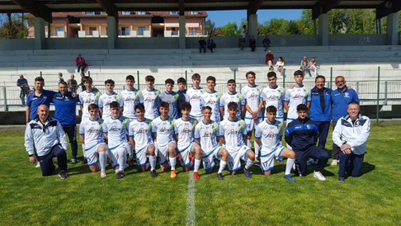 L’Arona Calcio allievi è campione regionale