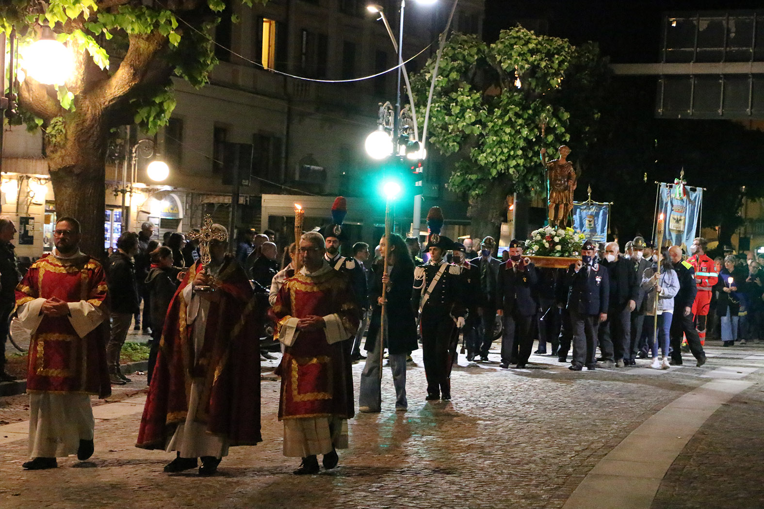 Intra in festa per il patrono San Vittore