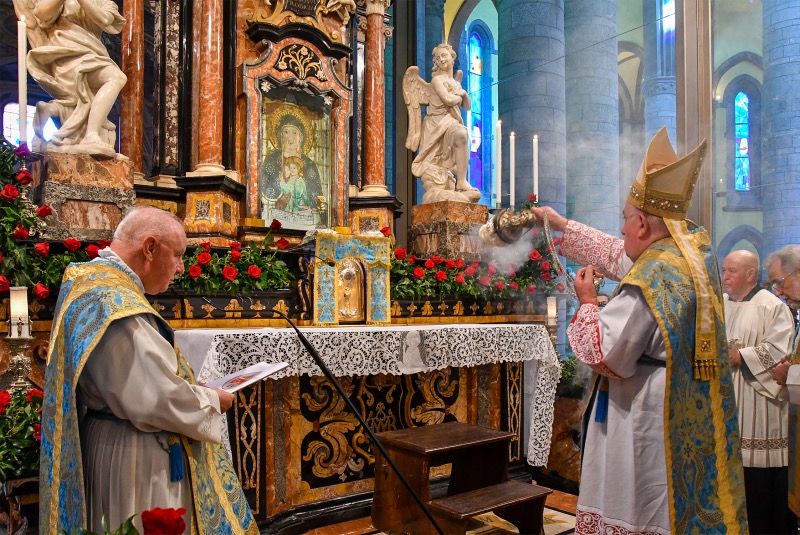 Festa per i cento anni della Basilica di Re