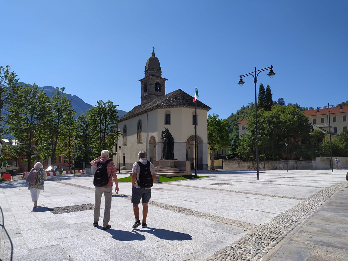 La nuova piazza della Madonna della Neve riqualifica Domodossola