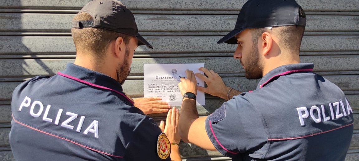 Rissa con bottiglie di vetro a Novara: chiuso un locale