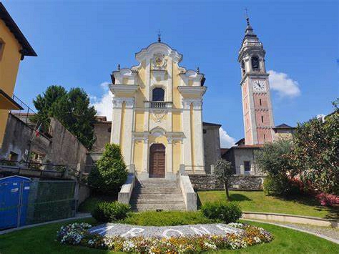 La sacrestana di Arona, Helene Dimitri, ricordata da tutta la comunità