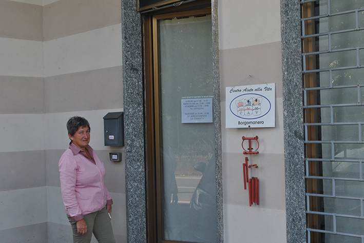 Borgomanero, il Centro di aiuto alla vita ha una nuova sede