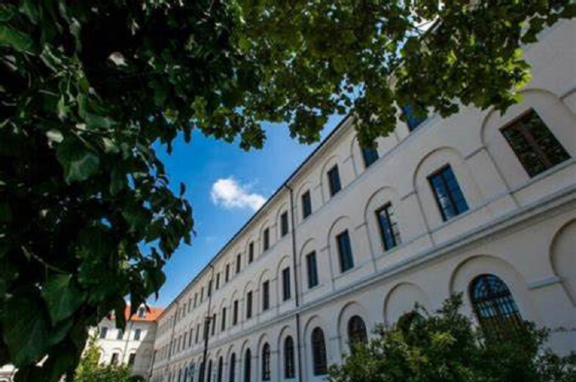 Specializzandi dell’Università di Novara sul piede di guerra per la mensa