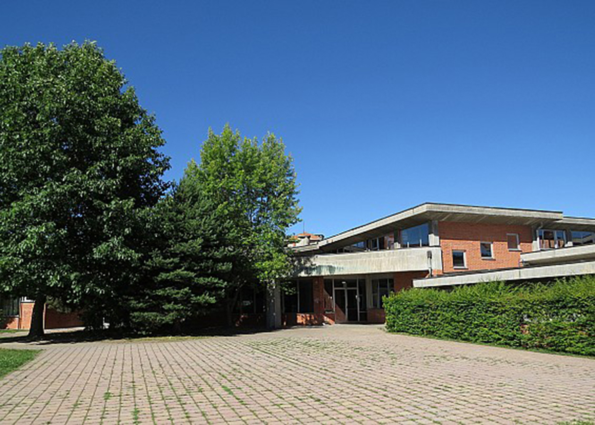 Oleggio: impianti fotovoltaici a scuola per diventare comunità energetica