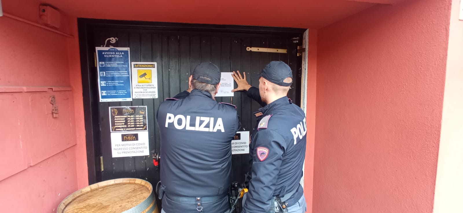 Bar di Novara chiuso per un mese: risse e accoltellamenti