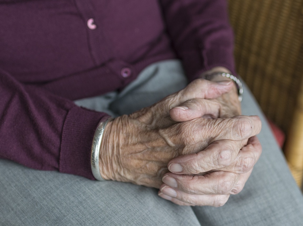 La popolazione invecchia ed è sempre più donna