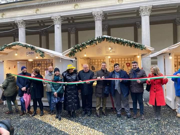 Villaggio della Solidarietà in piazza Duomo sino al 23 dicembre